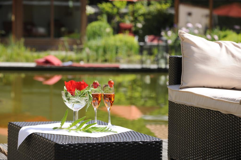 Wellnessgarten-Hotel Waging am See Ngoại thất bức ảnh